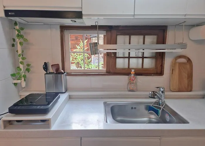 Hanok Entire House, Bukchon Hanok Village Апартаменты