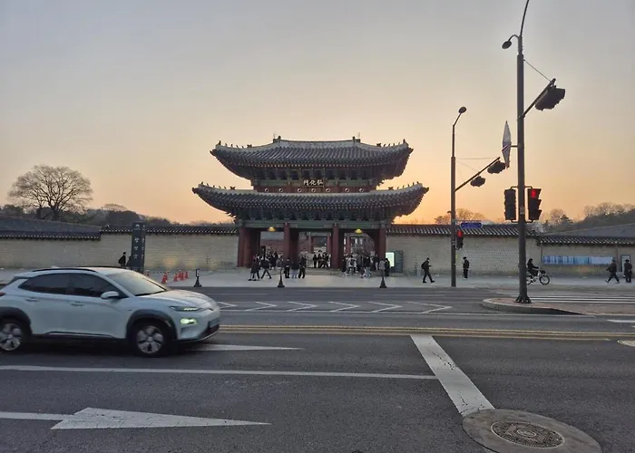 Hanok Entire House, Bukchon Hanok Village Апартаменты